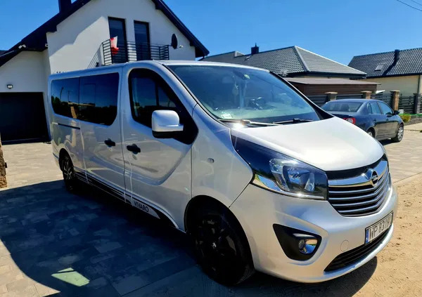 mazowieckie Opel Vivaro cena 83000 przebieg: 455558, rok produkcji 2017 z Płock